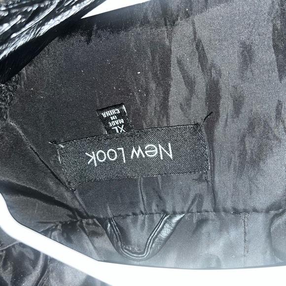 jacket - Picture 2 of 2